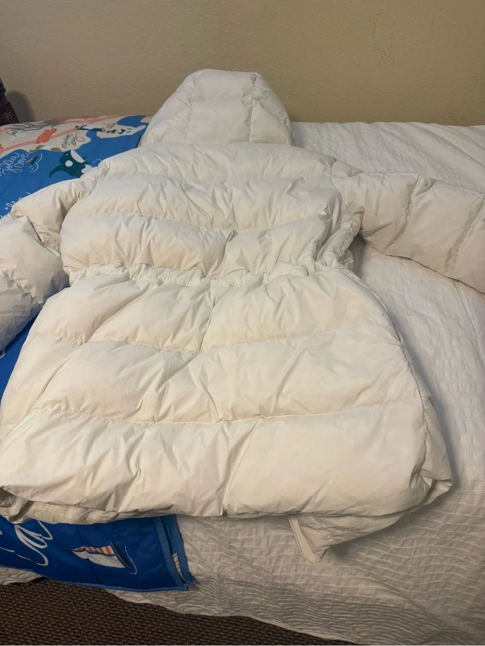 Lululemon cinch waist 600 down puffer